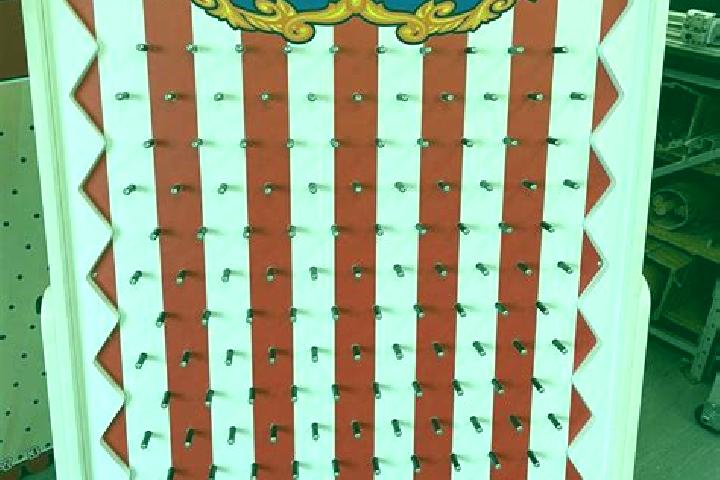 Guía completa de soporte para Plinko de TaDa Gaming. Resuelve problemas de conexión, saldos retenidos y contacta con atención al cliente.